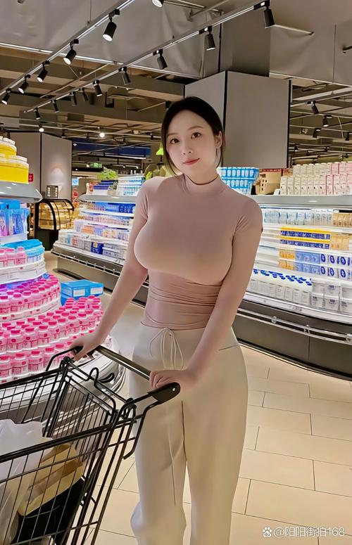 欧美大秀一区二区的相关介绍