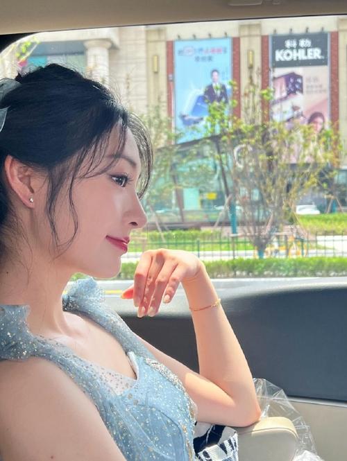 少妇人妻的欲望小说小军的相关介绍
