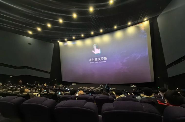 黄色录像女人和男人的相关介绍