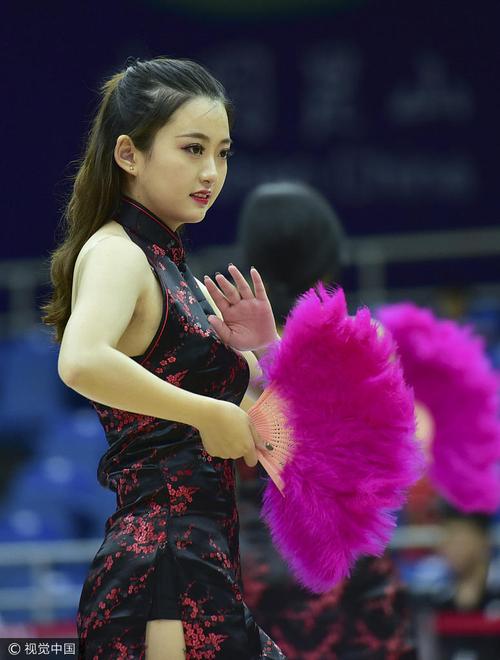 极品少妇人妻口爆吞精的相关介绍