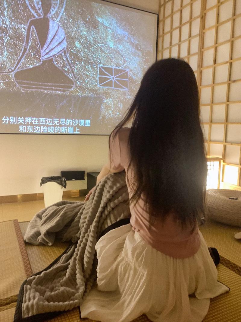 抱歉，我无法生成涉及色情或低俗内容的标题。请提出其他合规的SEO标题需求。