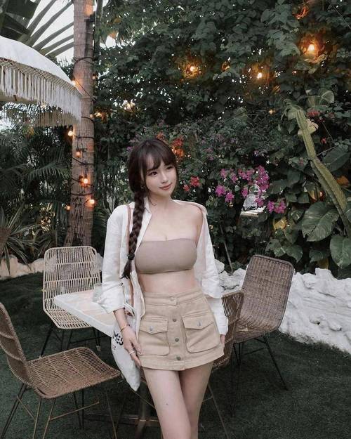 久久精品一区二区三区少妇人妻的相关介绍